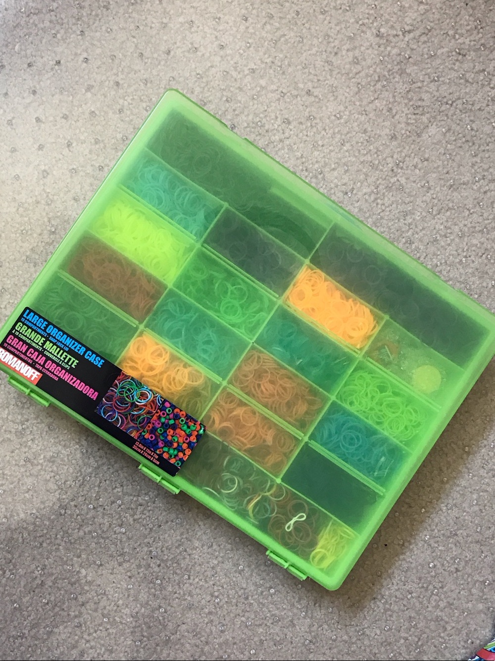 Large Green Loom Band Organizer Case with Assorted Color Bands
